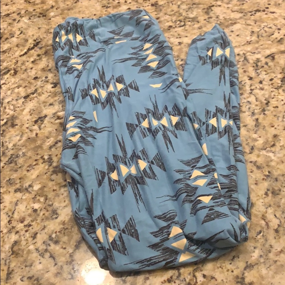 LuLaRoe beautiful leggings